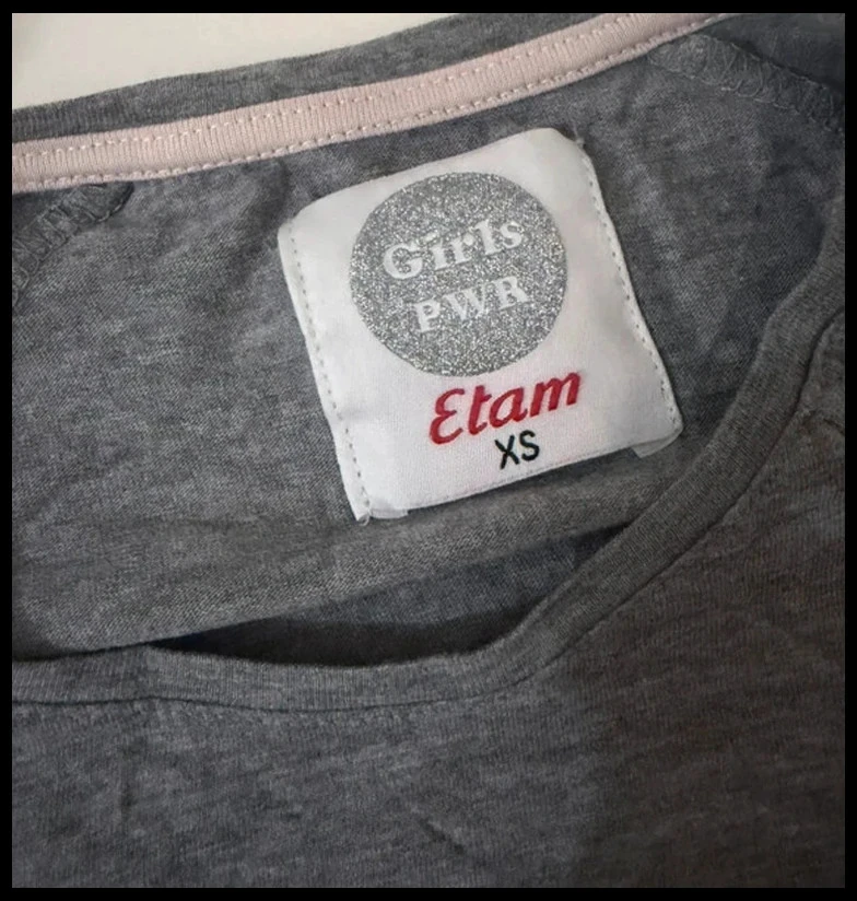 Camiseta de Mangas Longas Cinza Melange Etam "Feminina e Feminista" - Tamanho XS – photo 5